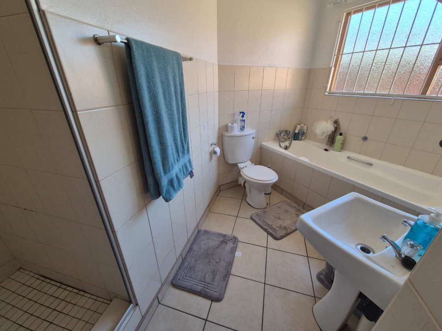 2 Bedroom Property for Sale in Universitas Free State